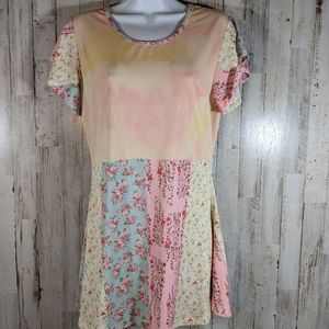 Lily by Firmiana Mini Dres Patchwork Floral Flutter Sleeves Size Small Boho Vbe.